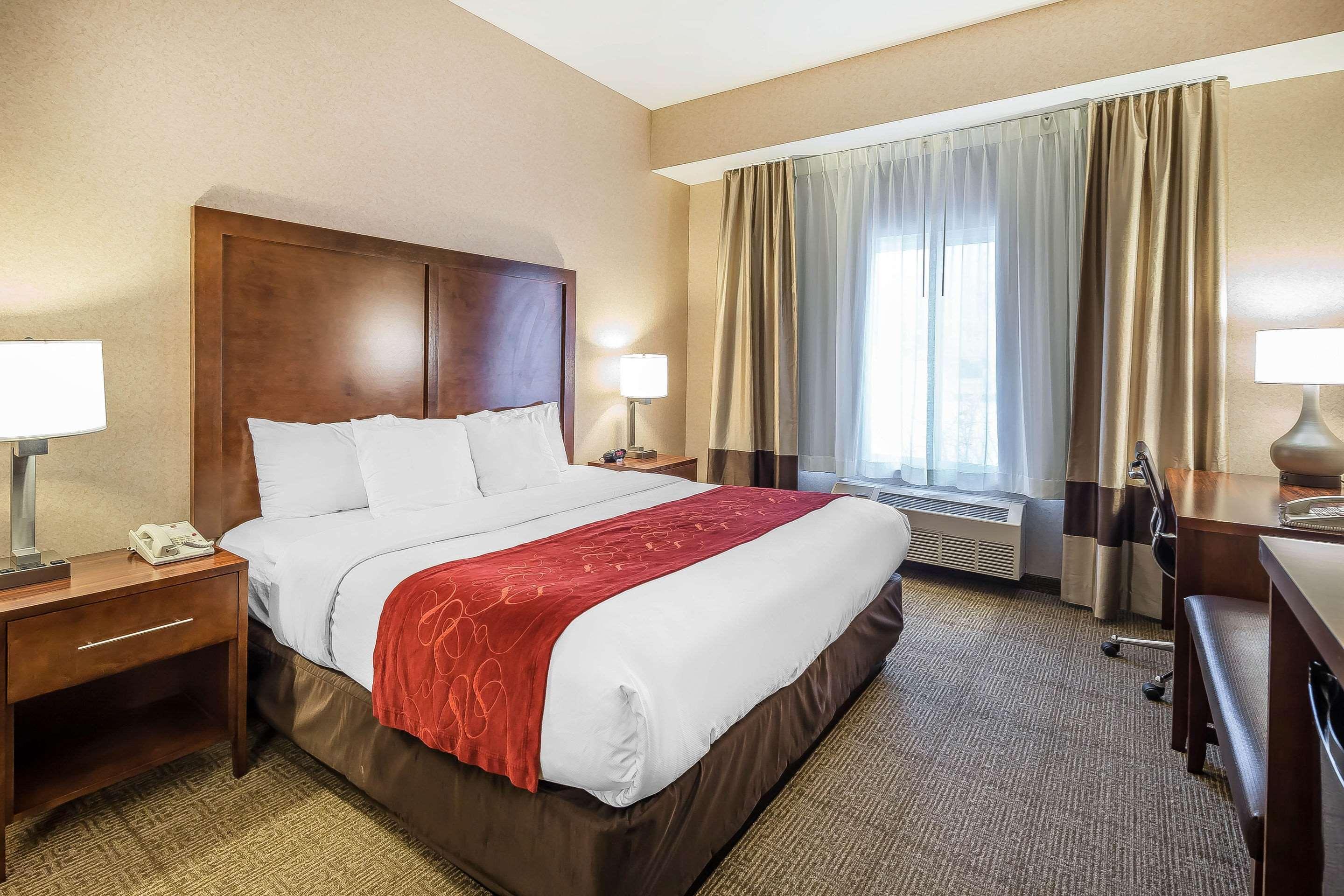 Comfort Suites Anchorage International Airport Екстериор снимка