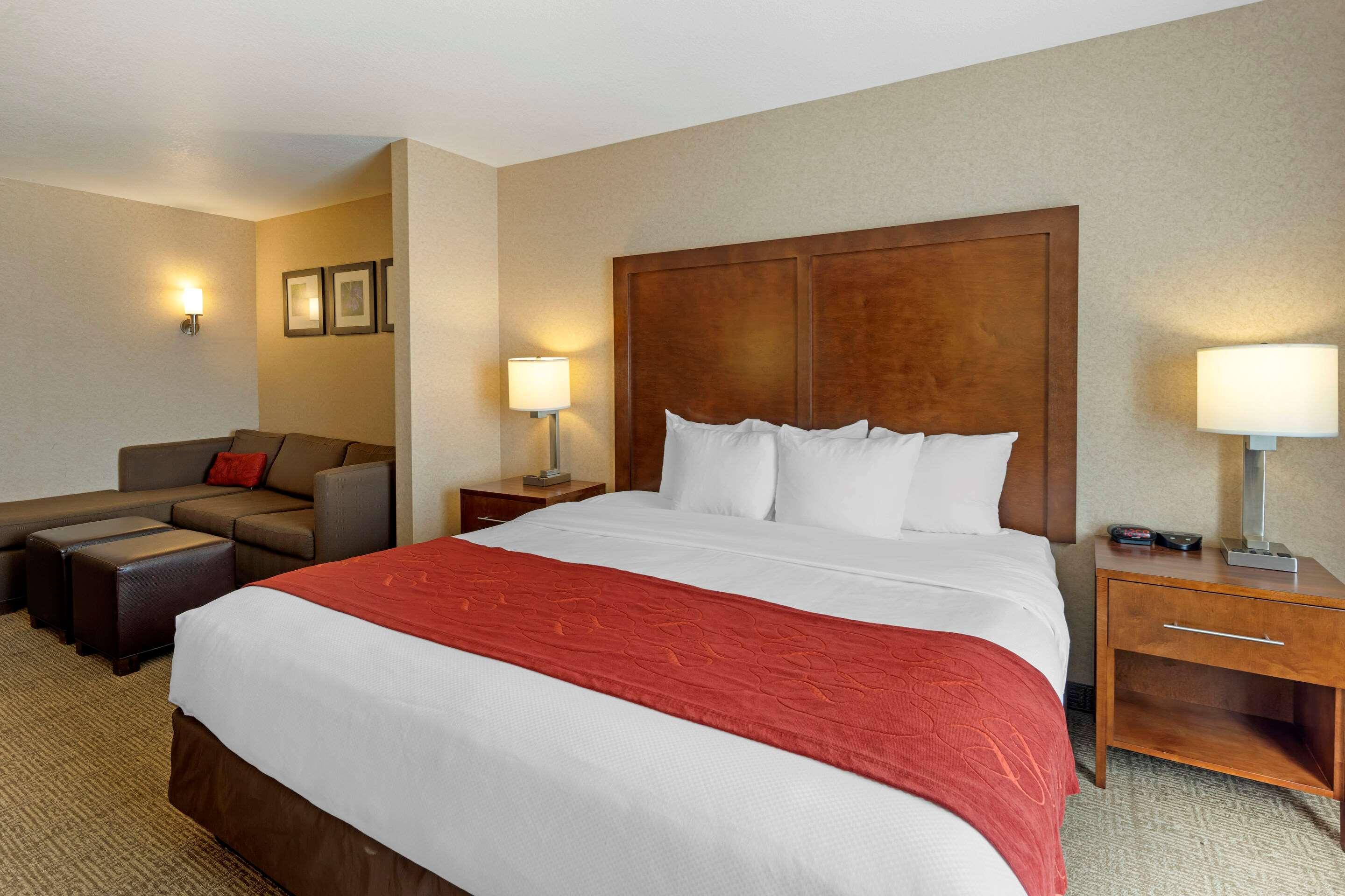 Comfort Suites Anchorage International Airport Екстериор снимка