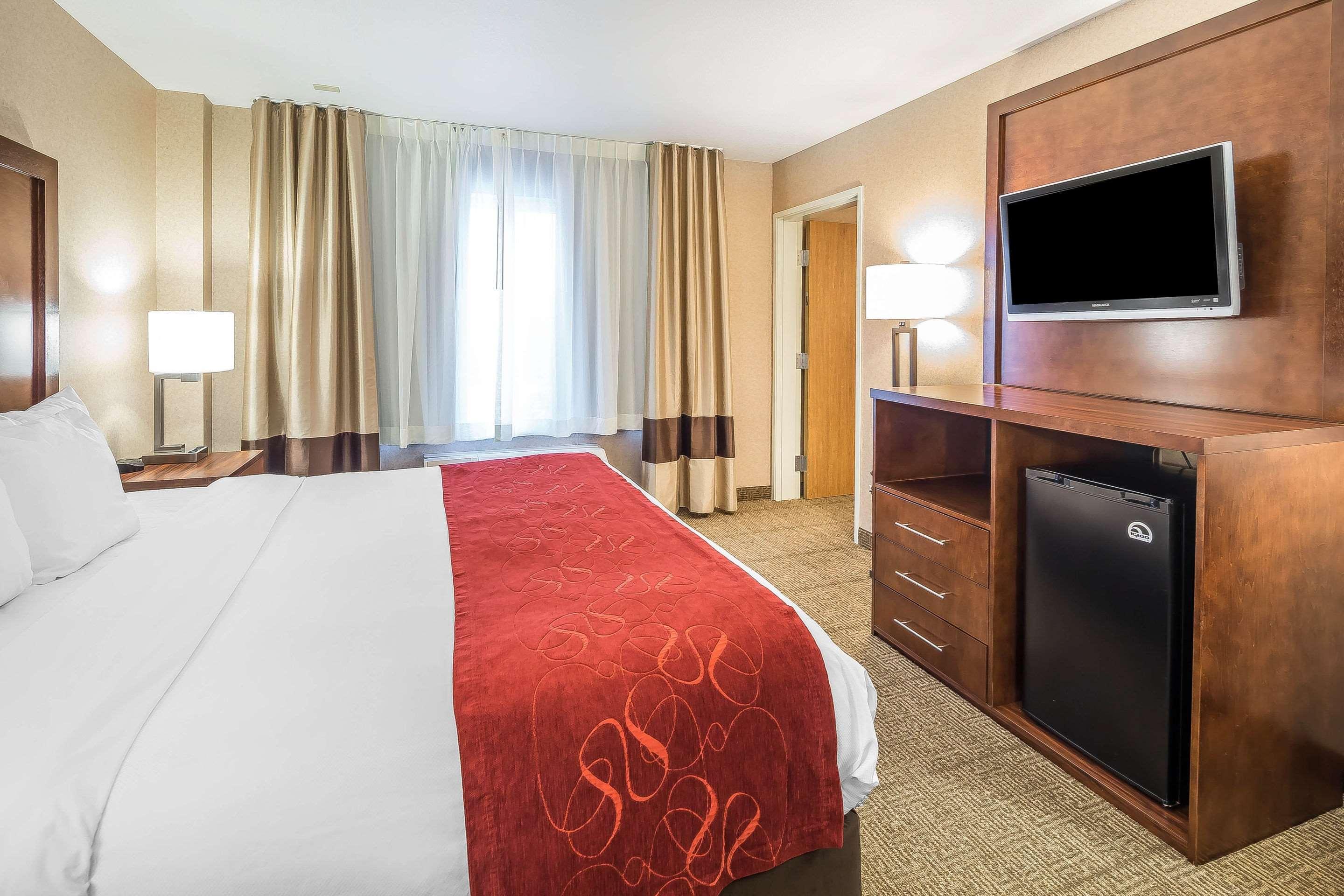 Comfort Suites Anchorage International Airport Екстериор снимка