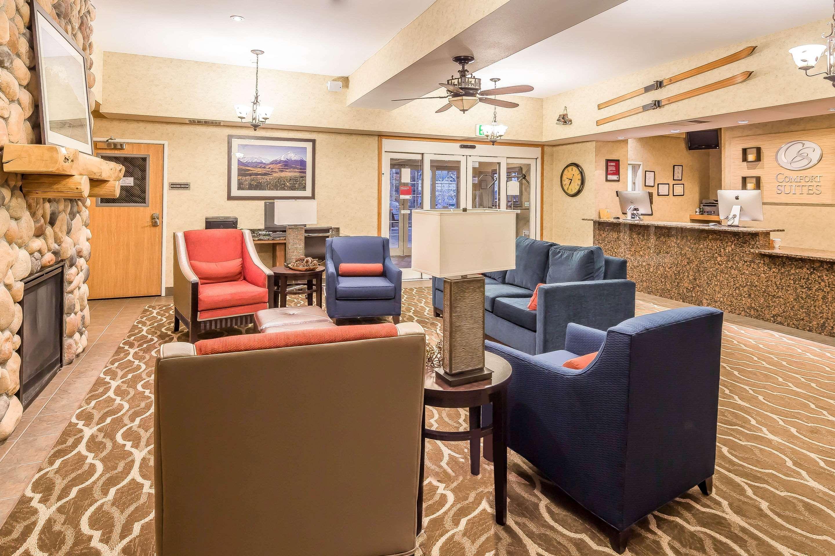 Comfort Suites Anchorage International Airport Екстериор снимка
