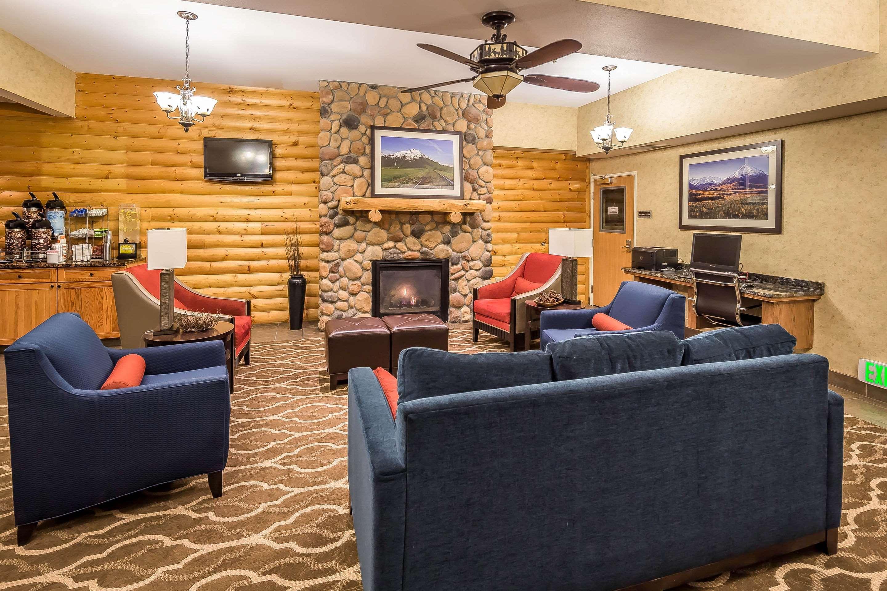 Comfort Suites Anchorage International Airport Екстериор снимка