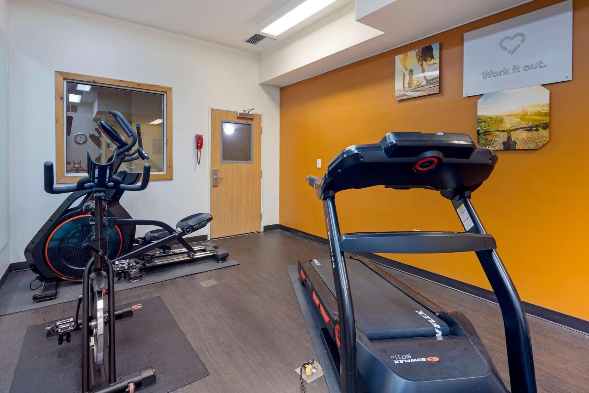 Comfort Suites Anchorage International Airport Екстериор снимка